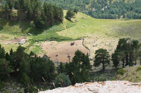 Alpage dans la haute vallée du Baksan