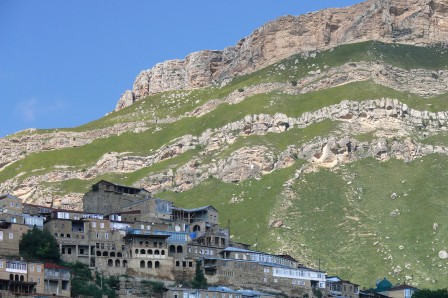 Tchokh, un village perché typique de la région